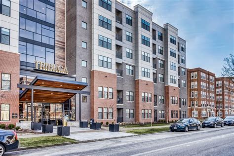 Our community amenities also include 24-hour maintenance, a controlled entry system, and an on-site laundry facility. . Apartments st louis